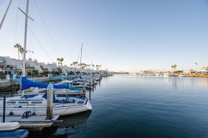 coronado-vacation-rental-boat-channel